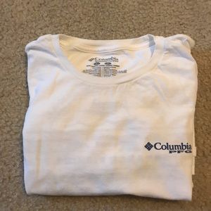 Men’s Columbia long sleeve shirt